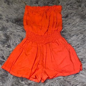Toxik size M Orange romper NWT